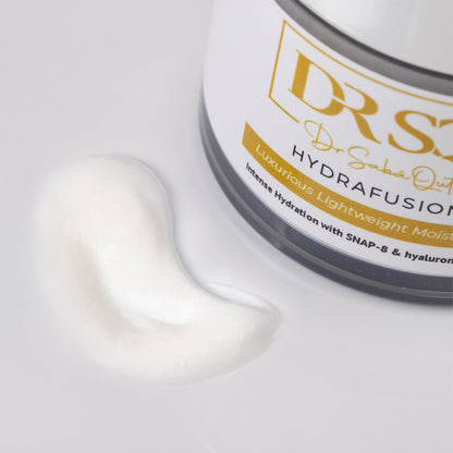 Close up of Hydrafusion texture on a plain surface